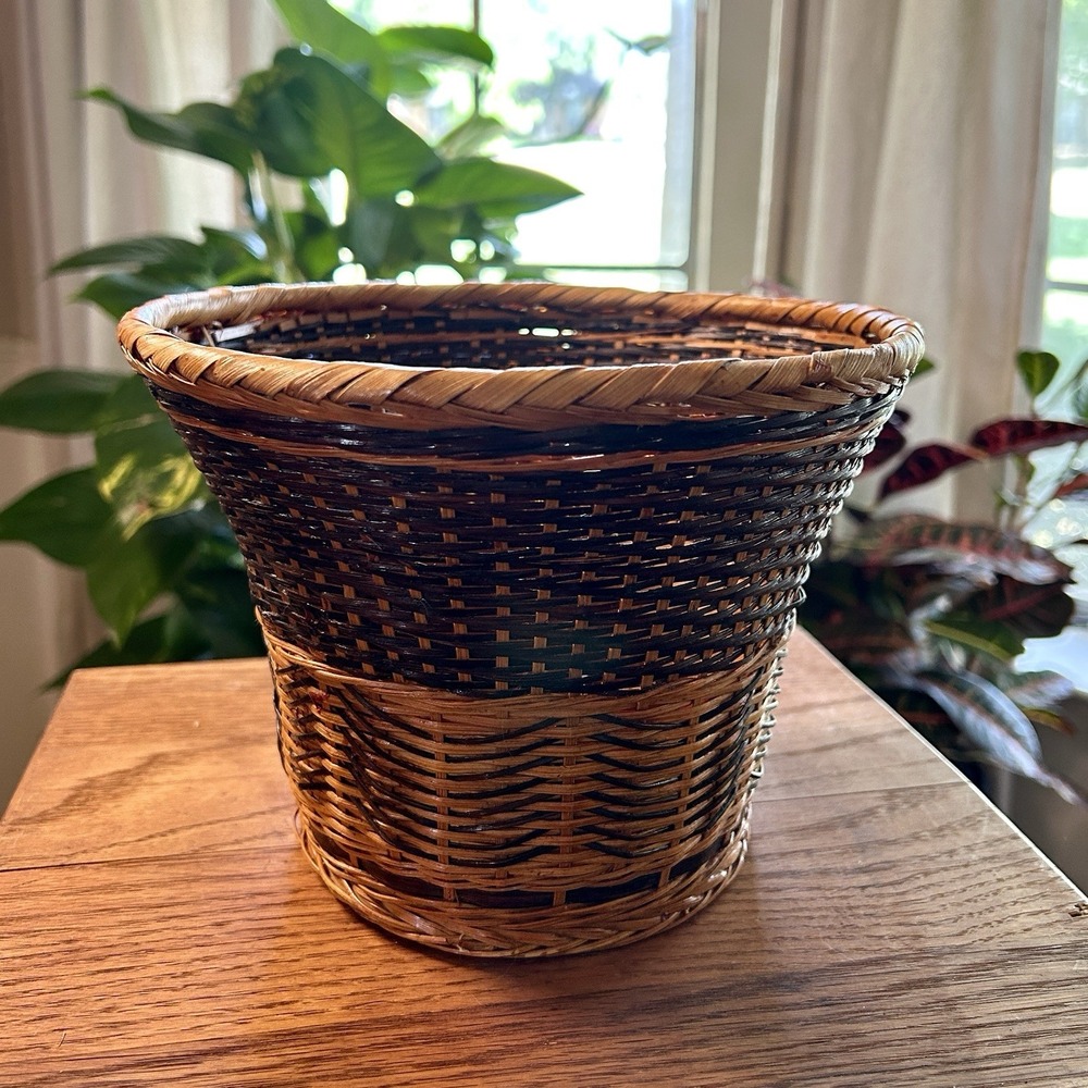 Vintage MCM Wicker Rattan Woven 6" Cache Basket Boho Farmhouse Cottagecore